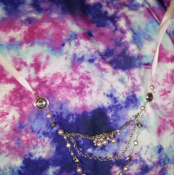 tie necklace - Picture 2 of 5